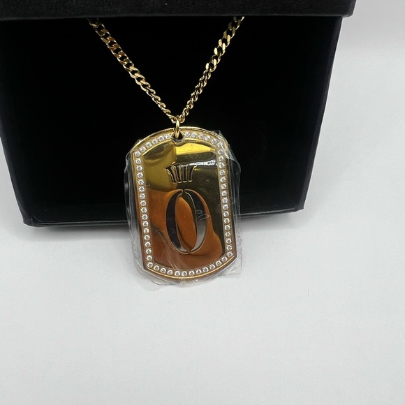 18KT Gold $ Silver $119 Hera Hero Dog Tag Diamond Necklace & Pendant - Picture 11 of 12